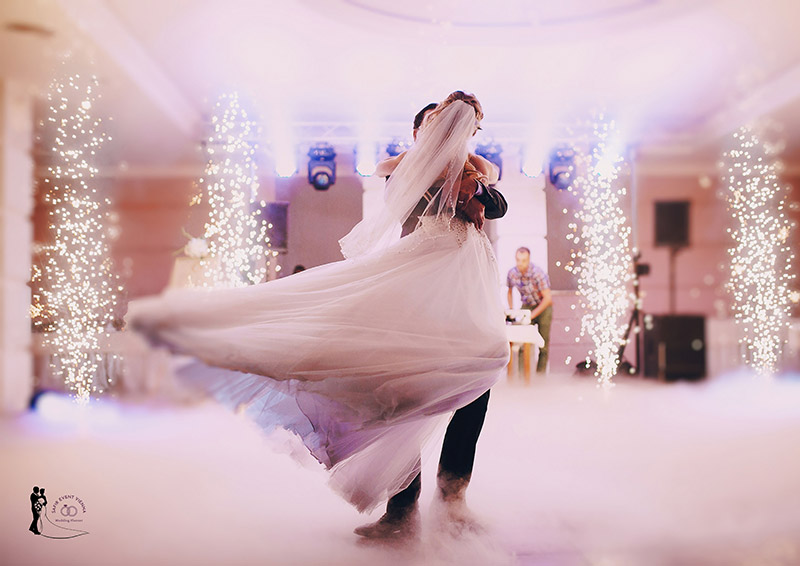 Luxuriöse Hochzeitsdekoration in Wien – Warum Safir die beste Wahl ist